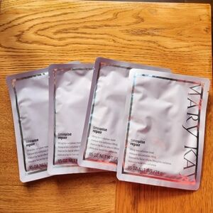 New In Box Mary Kay Timewise Repair Skincare Mask - Silver